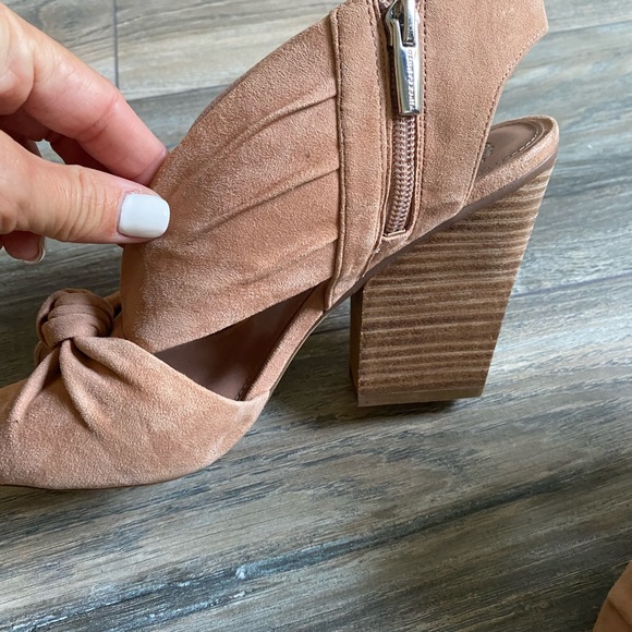 Vince Camuto Wedges - Picture 2 of 7